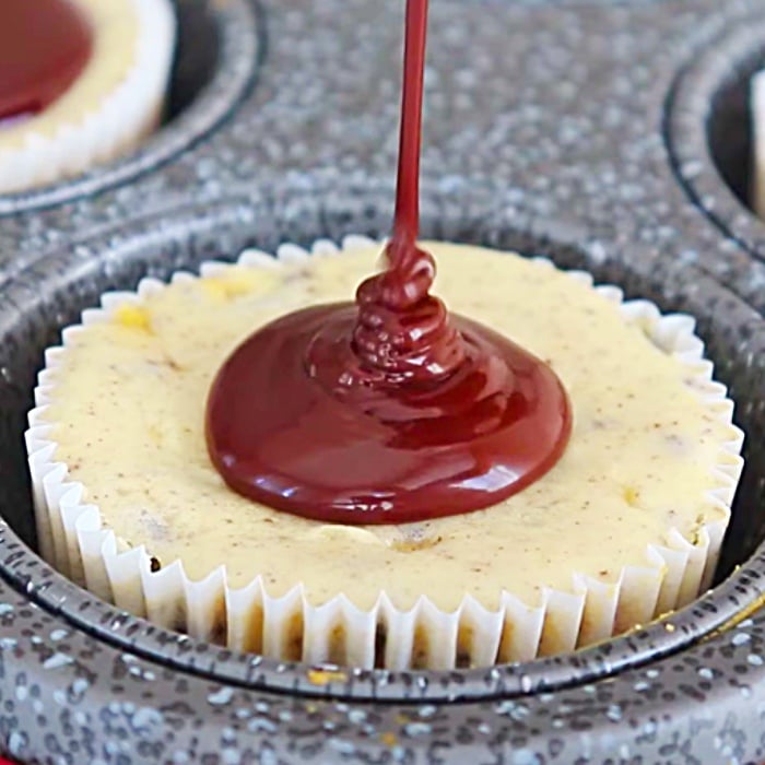 Mini Cheesecake Recipe - How To Make Easy Mini Treats - Oreo Cheesecake Recipe