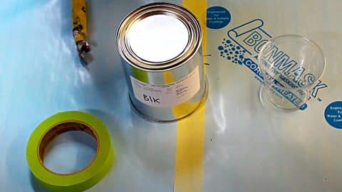 No-Mess Paint Pouring Hack | DIY Joy Projects and Crafts Ideas