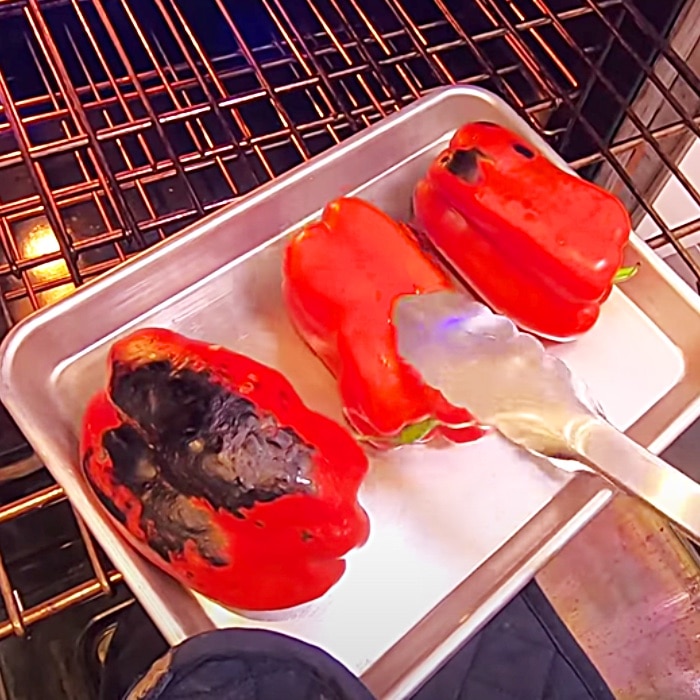 How To Roast Red Peppers - Easy Red Pepper Recipe - How To Can Peppers