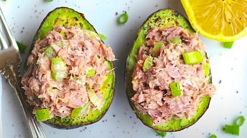 Healthy Tuna-Stuffed Avocado Recipe | DIY Joy Projects and Crafts Ideas