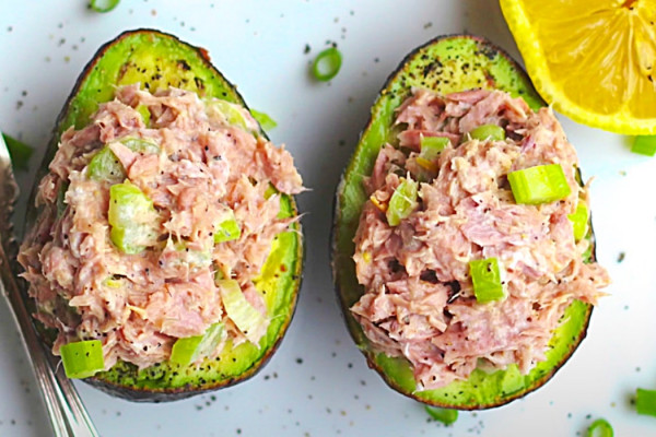 Healthy Tuna Stuffed Avocado Recipe - Easy Tuna Salad - Quick Lunch Ideas