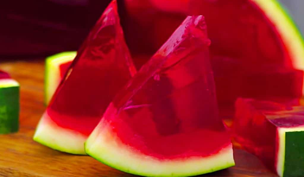 Watermelon Jello Shots Recipe - Easy Jello Shot Ideas - Party Drink Recipes - Fun Barbecue Drinks