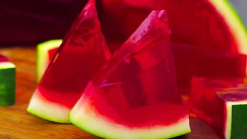 Watermelon Jello Shots Recipe | DIY Joy Projects and Crafts Ideas