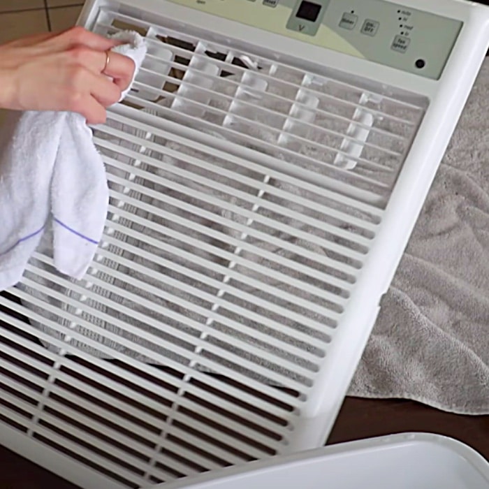 How To Clean An AC Unit - Easy Cleaning Hacks - Window Unit Air Conditioner Cleaning Ideas