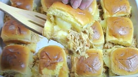 Crockpot Chicken Teriyaki Sliders Recipe | DIY Joy Projects and Crafts Ideas