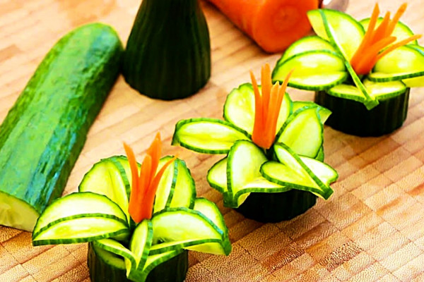 How To Make Cucumber Roses - Easy Fruit Hacks - Decorative Fruit Cutting - Food Sculpture