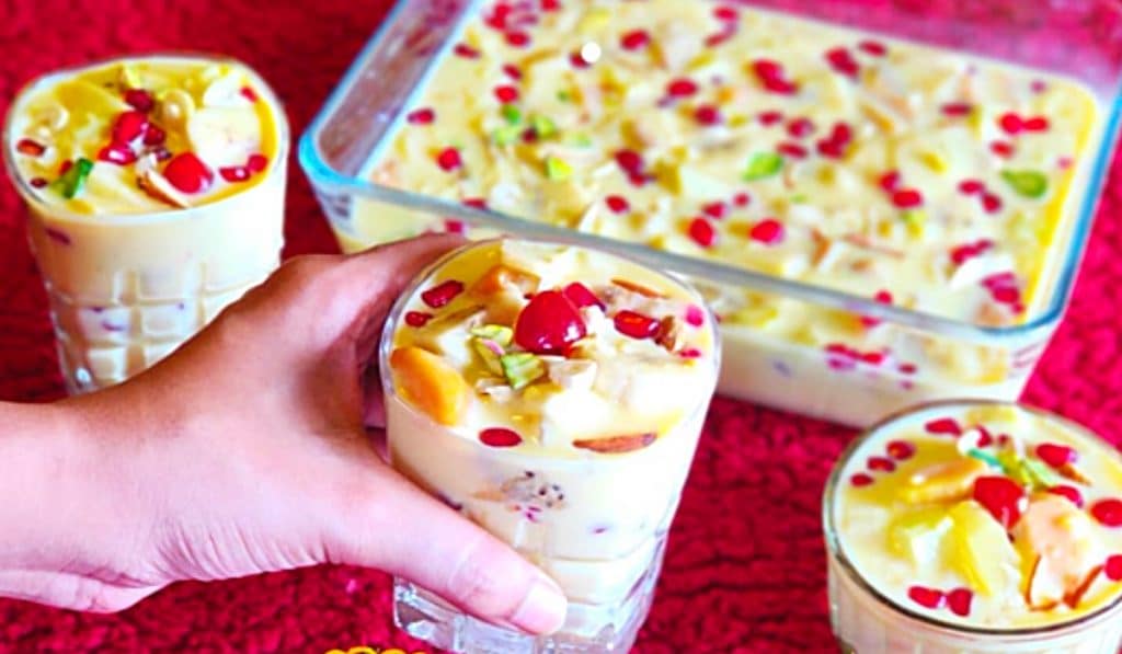 Custard Pudding Fruit Salad Recipe - Easy Dessert Idea - Fruit Salad Ideas