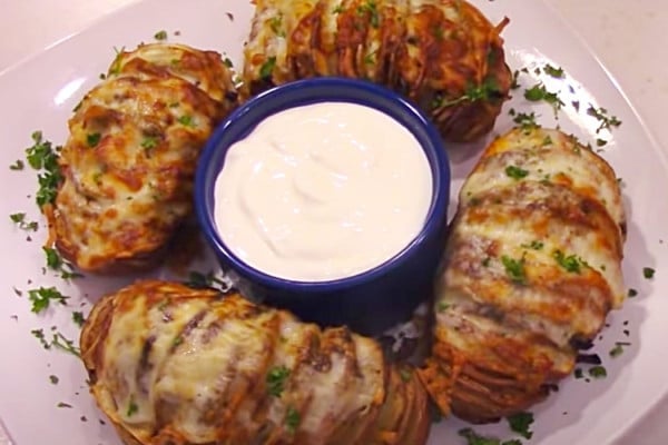 Air Fryer Hasselback Potatoes Recipe - Easy Air Fryer Recipes - How To Make Potatoes In The Air Fryer