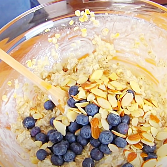 Oatmeal Bar Recipe - How To Make Blueberry Muffins - Healthy Snack Ideas