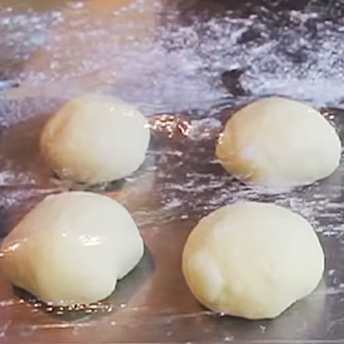 Easy Homemade Pita Bread Recipe - How To Make Pita Bread - Easy Way To Make Homemade Flatbread