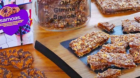 Girl Scout Samoa Cookie Toffee Recipe | DIY Joy Projects and Crafts Ideas