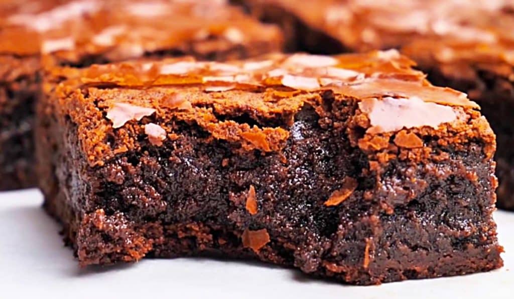 Best Fudgy Brownies Recipe - Easy Dessert Ideas - How To make Brownies
