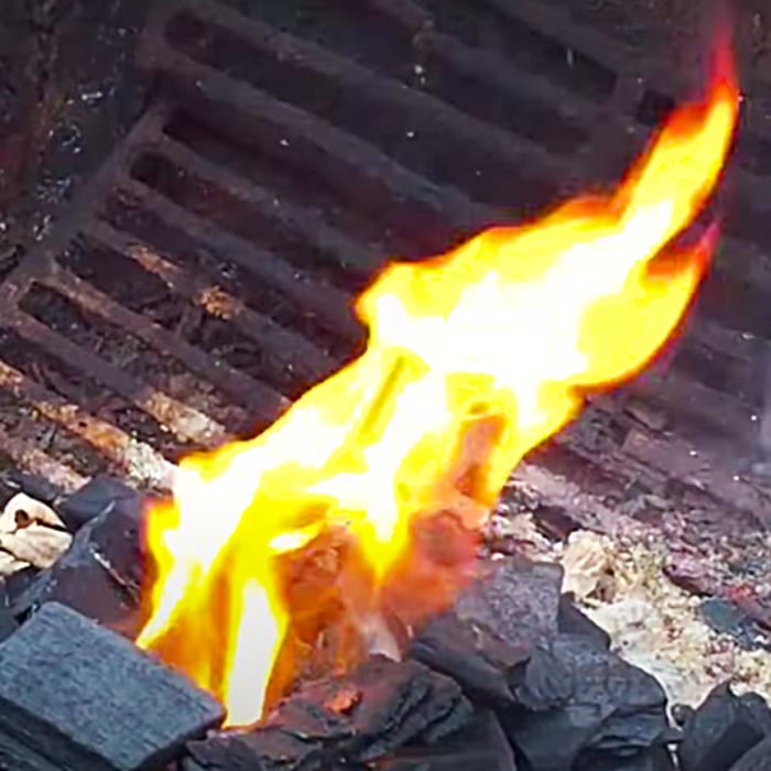 Easy Way To Start A Fire Using Doritos - Prepper Fire - BBQ Hacks - Outdoor Cooking