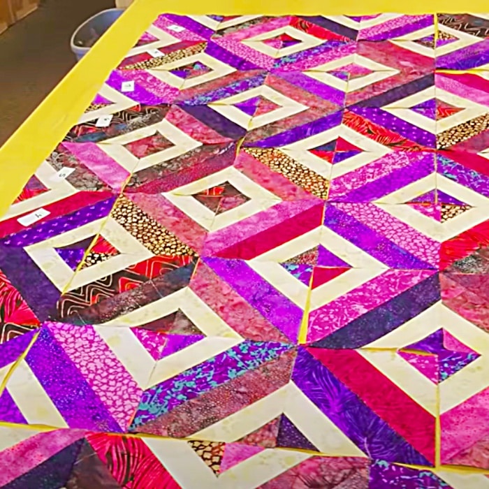 Magic Box Quilt With Free Pattern - Easy Quilt Pattern - Free Quilt Pattern - Easy Sewing Ideas