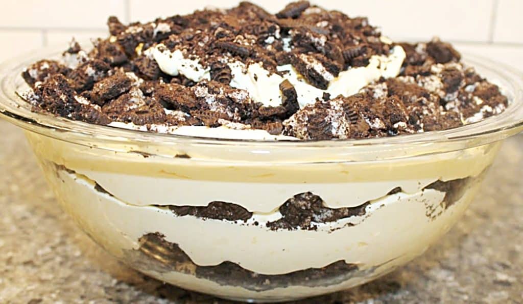 Oreo Dirt Cake Recipe - Pudding Cake Recipe - Easy Dessert ideas - How To Make A Bowl Cake