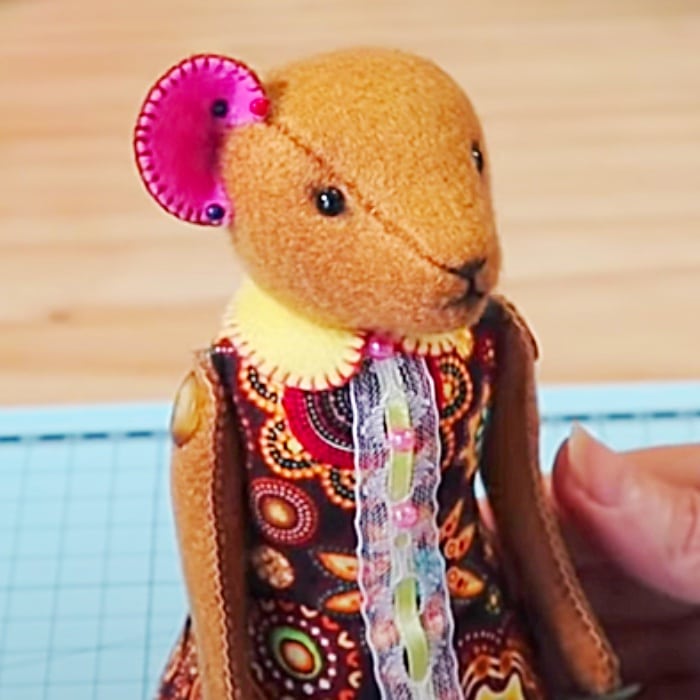 Patchwork Mouse Pattern - Homemade Stuffed Animals - Easy DIY Toy - Patwork Room Decor