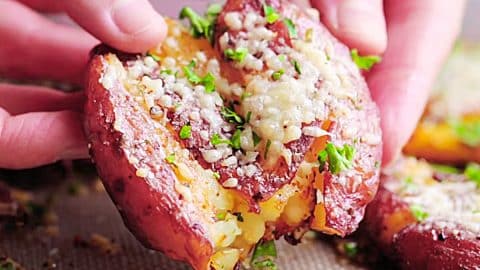 Crispy Smashed Potatoes Recipe | DIY Joy Projects and Crafts Ideas