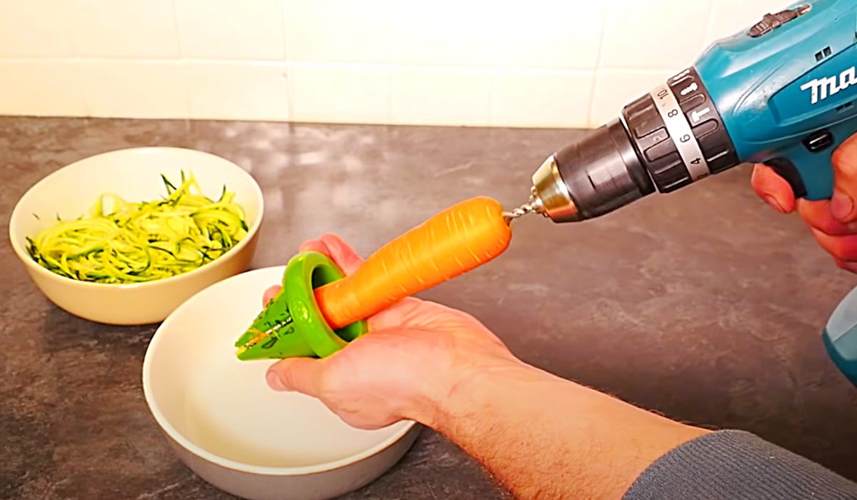 DIY Electric Veggie Spiraler | DIY Joy Projects and Crafts Ideas