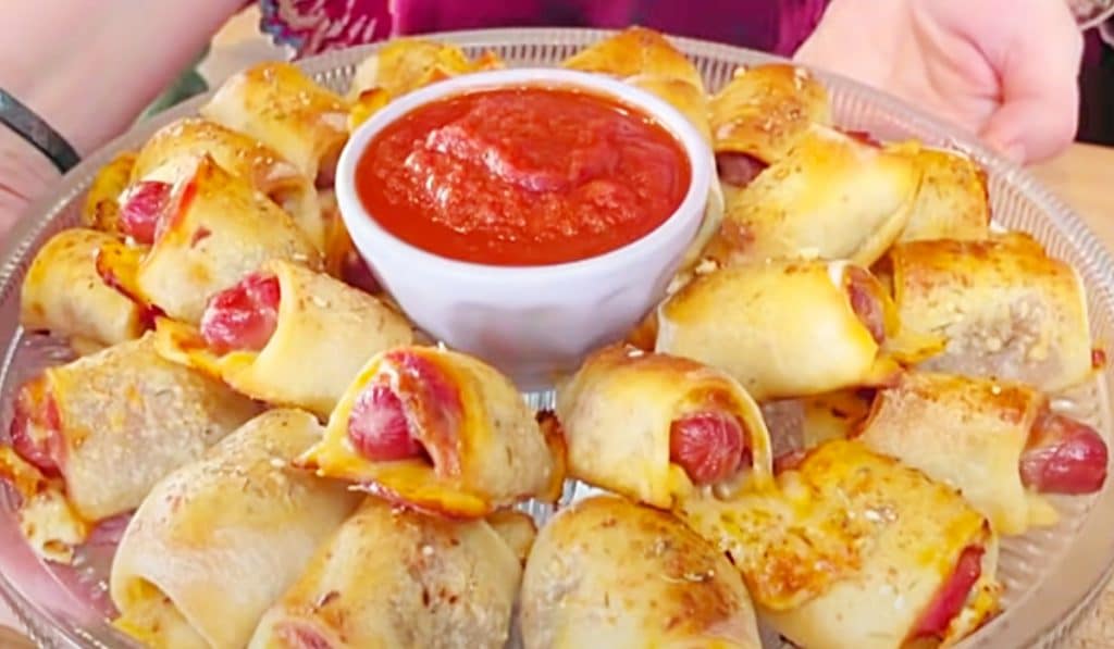 Pigs In A Blanket Recipe - How To Make Pigs In The Blanket - Easy Appetizer Recipe