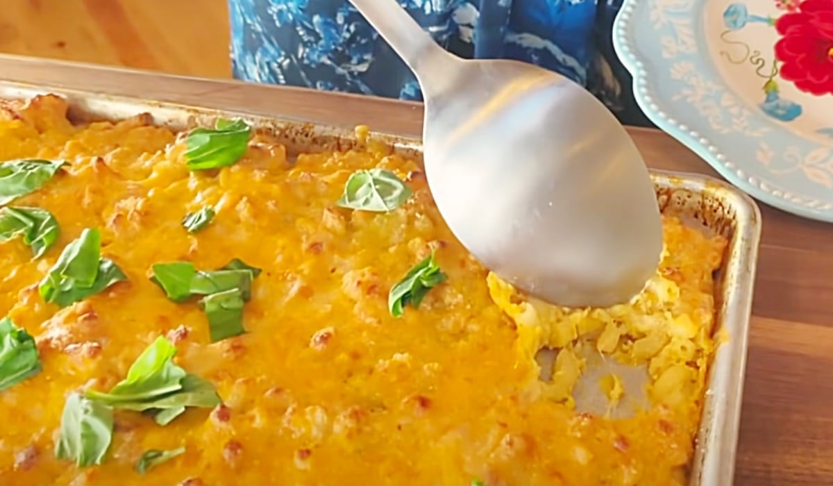 Pioneer Woman’s Sheet-Pan Mac And Cheese Recipe | DIY Joy Projects and Crafts Ideas