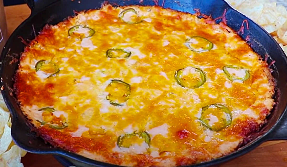 Cheesy Jalapeno Skillet  Dip Recipe | DIY Joy Projects and Crafts Ideas