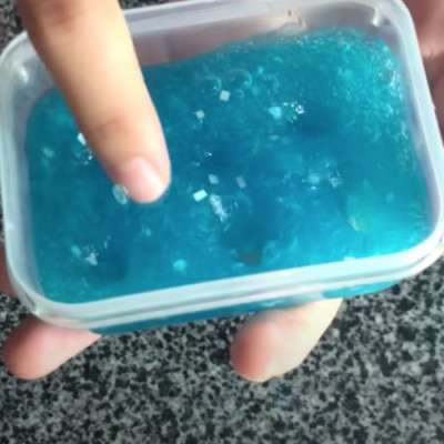 DIY No-Glue Toothpaste Slime - DIY Joy