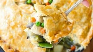 How to Make Turkey Pot Pie from Leftovers