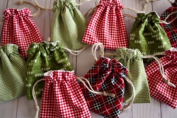 5 Minute Gift Bag -DIY Sewing Tutorial