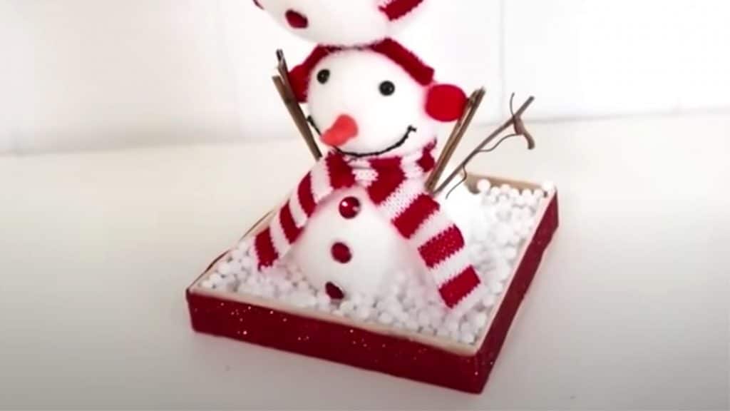 Five Cute DIY Dollar Tree Christmas Projects