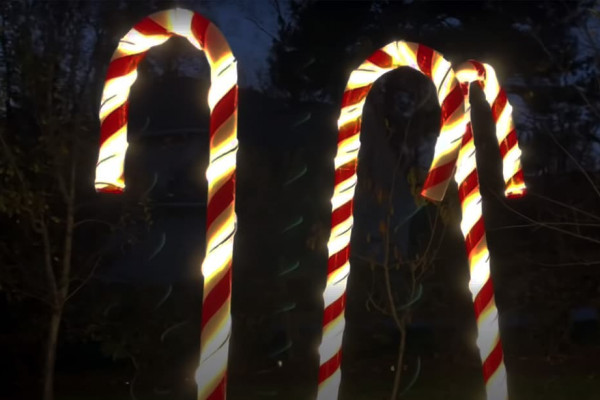 DIY Giant Candy Cane Tutorial