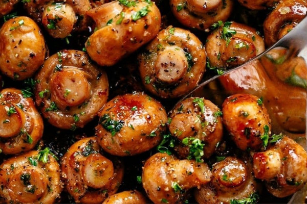 Easy and Tasty Garlic Mushrooms