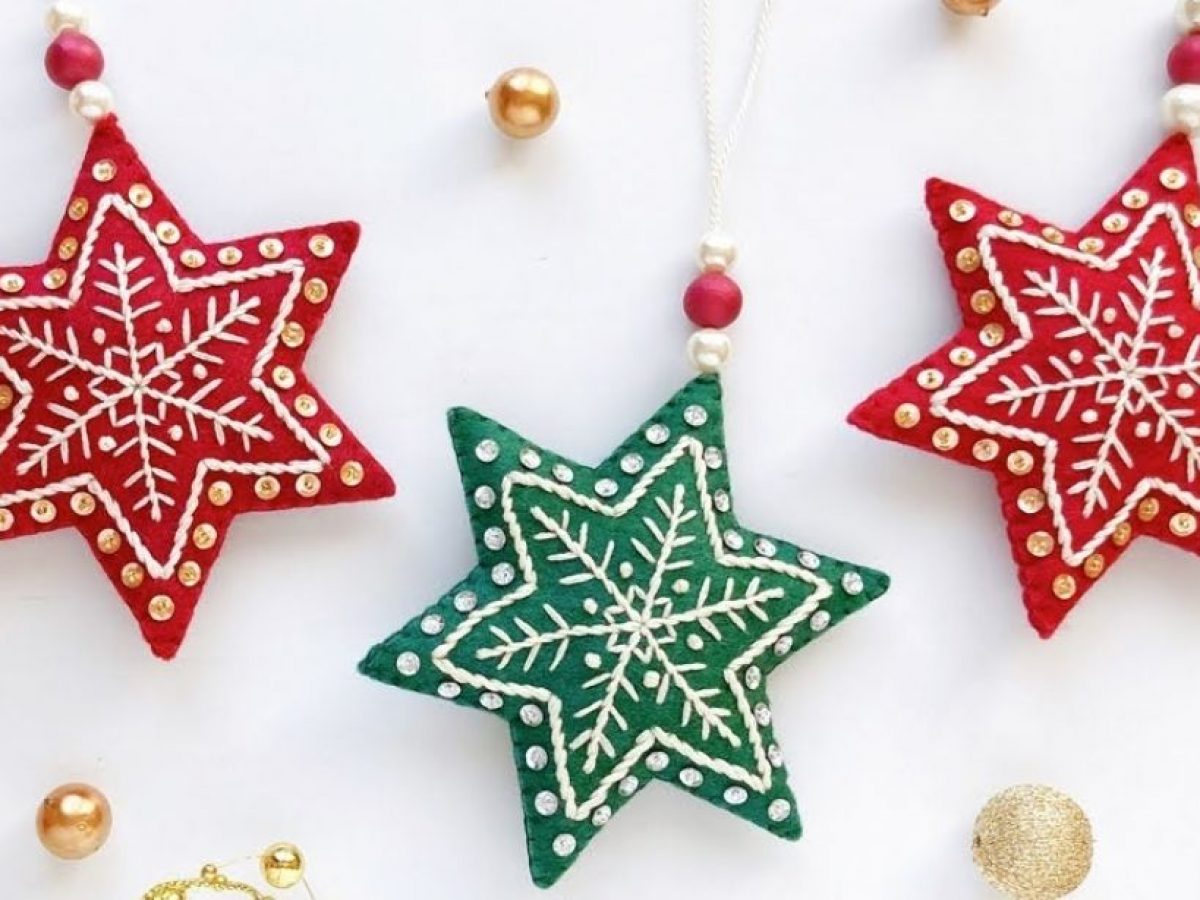 Felt Stars DIY Christmas Decorations