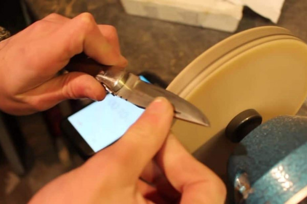 How to sharpen any knife easily
