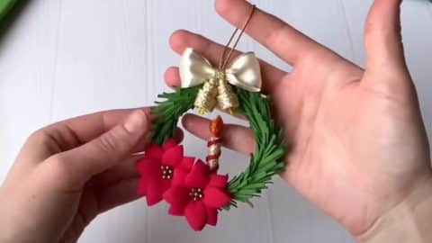 Mini Christmas Wreath Tutorial | DIY Joy Projects and Crafts Ideas
