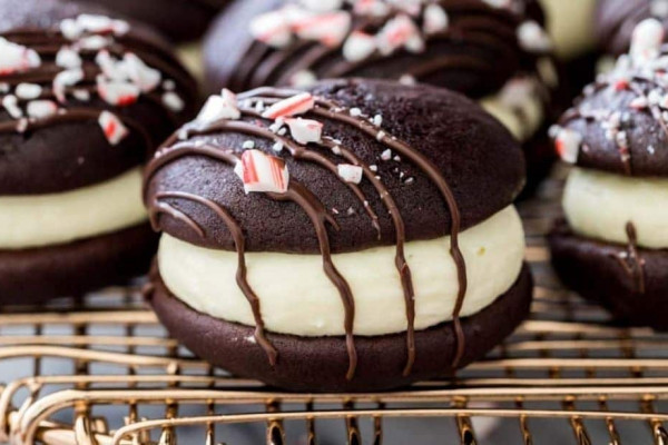 Peppermint Whoopie Pie Recipe