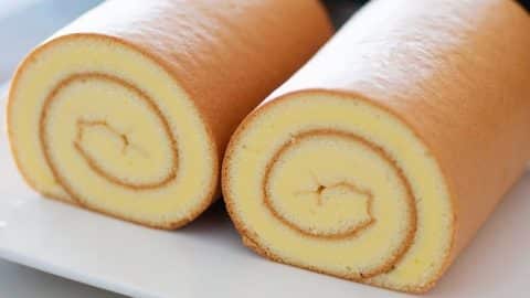 Swiss Roll Cake Recipe for Beginners | DIY Joy Projects and Crafts Ideas