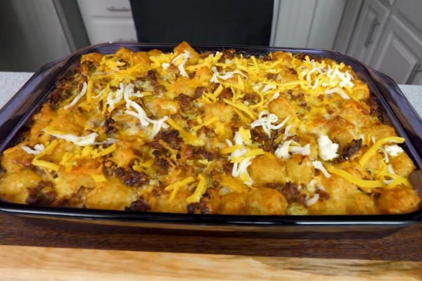 Tater Tot Breakfast Casserole