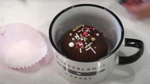 How to Make Hot Cocoa Bombs