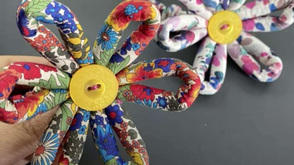 DIY Fabric Flower Scrunchie Tutorial