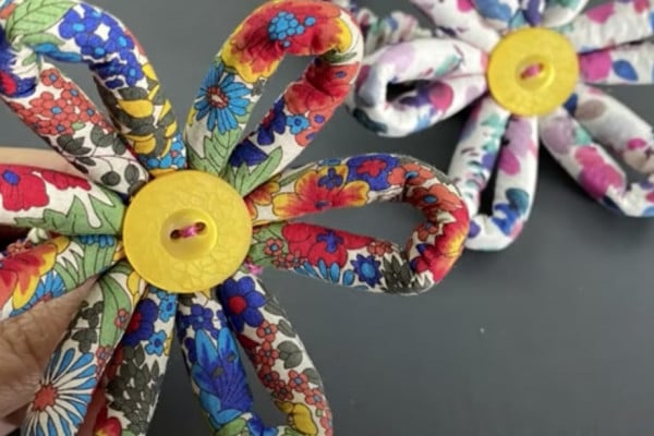 DIY Fabric Flower Scrunchie Tutorial