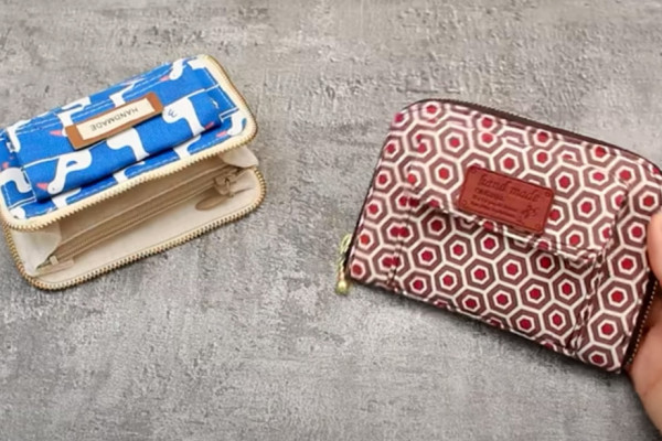 how to make a diy zipped around wallet