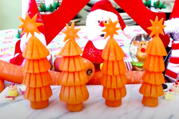 how to make a carrot christmas tree