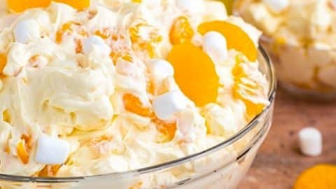 How to Make Orange Dreamsicle Salad | DIY Joy Projects and Crafts Ideas
