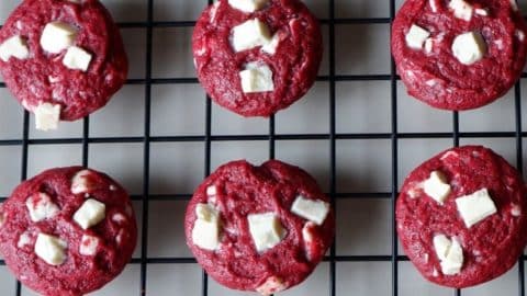 Chewy Red Velvet Chocolate Chunk Cookie Recipe | DIY Joy Projects and Crafts Ideas