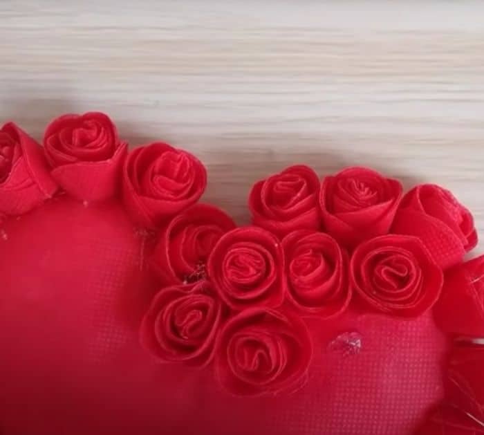 DIY Rose Heart Wreath Tutorial