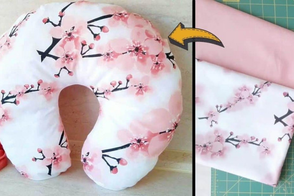 Easy Neck Pillow Tutorial For Sewing Beginners
