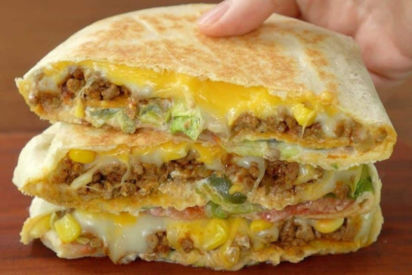 Taco Bell's Crunchwrap Supreme Recipe