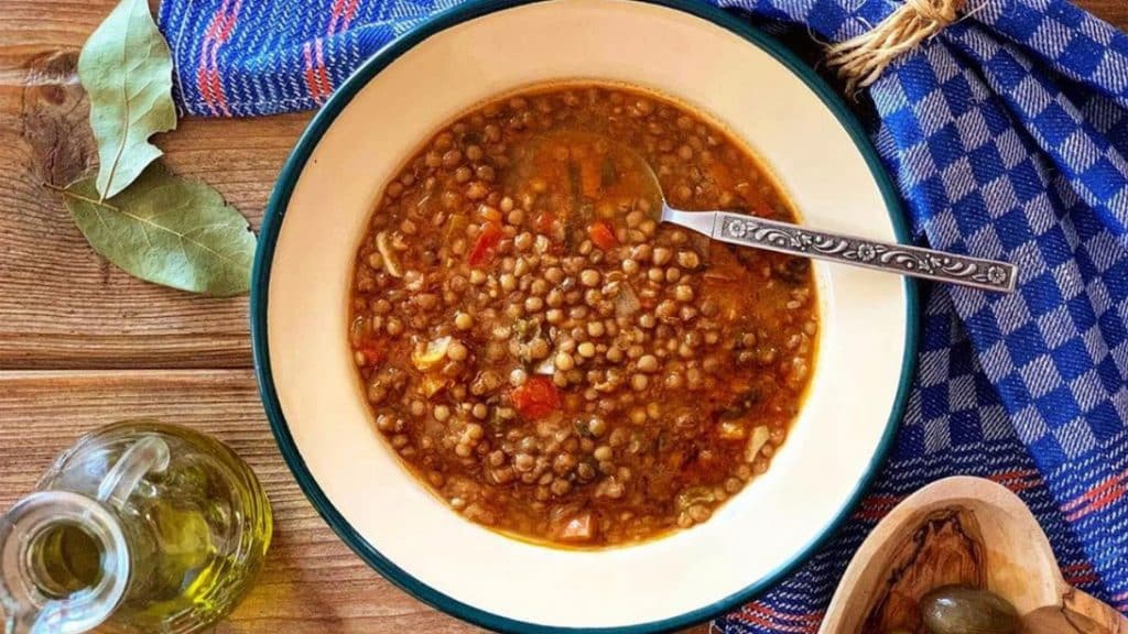 budget friendly lentil soup recipe