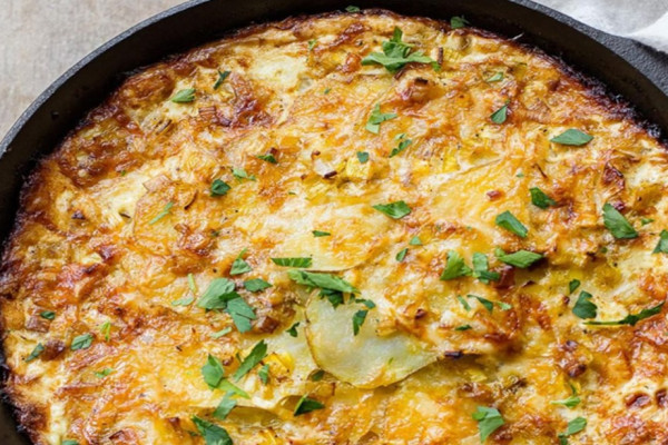 potato cake with 3 potatoes and an egg