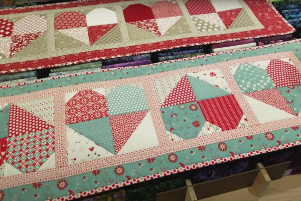 diy valentines day table runner